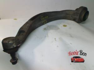 Used Front lower wishbone, left Audi Q5 (8RB) 2.0 TFSI 16V Quattro Price on request offered by Rooie Ben autodemontage