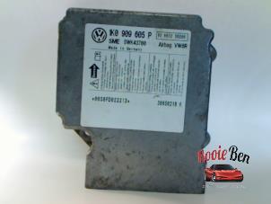 Używane Modul poduszki powietrznej Volkswagen Golf V 4Motion (1K1) 3.2 R32 V6 24V Cena € 100,00 Procedura marży oferowane przez Rooie Ben autodemontage
