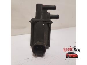 Used Vacuum valve Kia Sorento I (JC) 3.5 V6 24V Price € 25,00 Margin scheme offered by Rooie Ben autodemontage
