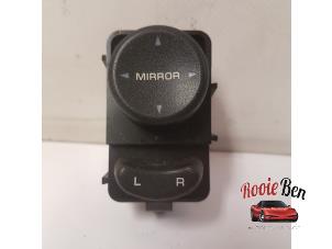Used Mirror switch Chrysler Voyager/Grand Voyager (RG) 2.8 CRD 16V Autom. Price € 20,00 Margin scheme offered by Rooie Ben autodemontage