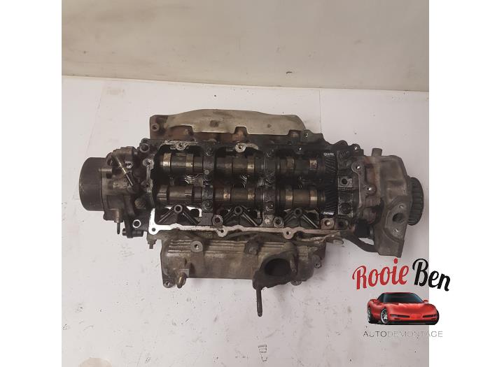 Usados Culata Opel Signum (F48) 3.0 CDTI V6 24V Precio € 150,00 Norma de margen ofrecido por Rooie Ben autodemontage