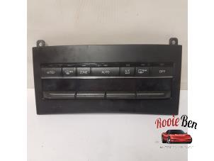 Used Heater control panel Mercedes E (W212) E-200 CDI 16V BlueEfficiency,BlueTEC Price on request offered by Rooie Ben autodemontage