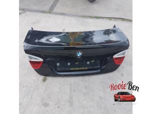 Used Tailgate BMW 3 serie (E90) 320i 16V Corporate Lease Price on request offered by Rooie Ben autodemontage