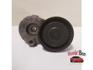 Used Drive belt tensioner Renault Clio III (BR/CR) 1.4 16V Price on request offered by Rooie Ben autodemontage