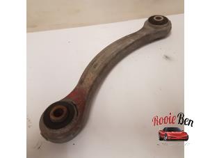 Used Rear wishbone, left Chrysler 300 C 3.5 V6 24V Price on request offered by Rooie Ben autodemontage