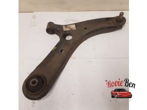 Used Front wishbone, right Hyundai i10 (B5) 1.0 12V Price on request offered by Rooie Ben autodemontage