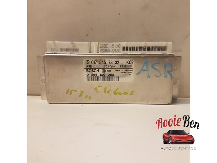 Usagé Ordinateur ASR Mercedes E Combi (S210) 2.0 E-200 16V Prix € 10,00 Règlement à la marge proposé par Rooie Ben autodemontage