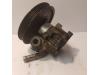 Power steering pump from a BMW 3 serie Touring (E91) 320d 16V Corporate Lease 2006