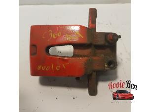 Used Rear brake calliper, right Chrysler 300 C 3.0 CRD V6 24V Price on request offered by Rooie Ben autodemontage