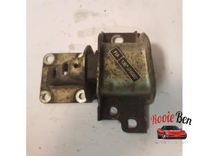 Used Engine mount Fiat Ducato (250) 2.3 D 180 Multijet Price on request offered by Rooie Ben autodemontage