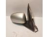 Wing mirror, right from a Nissan Almera (N16) 1.5 16V 2003