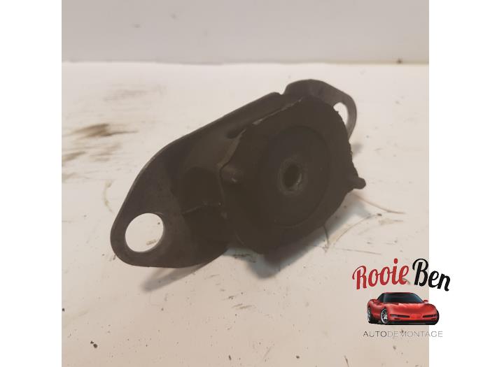 Engine mount from a Renault Twingo III (AH) 1.0 SCe 70 12V 2016