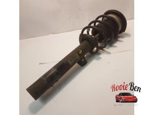 Used Front shock absorber rod, right BMW 3 serie (E90) 320i 16V Corporate Lease Price on request offered by Rooie Ben autodemontage
