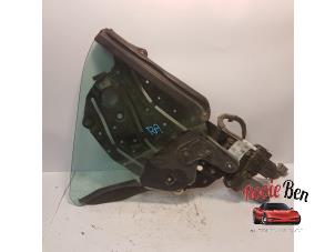 Used Rear window mechanism 2-door, right Ford Usa Mustang V Convertible 4.0 V6 Price on request offered by Rooie Ben autodemontage