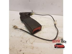 Used Rear seatbelt buckle, right Fiat Panda (312) 0.9 TwinAir 65 Price on request offered by Rooie Ben autodemontage