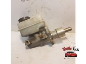 Used Master cylinder Ssang Yong Musso 2.3 TD Price € 20,00 Margin scheme offered by Rooie Ben autodemontage