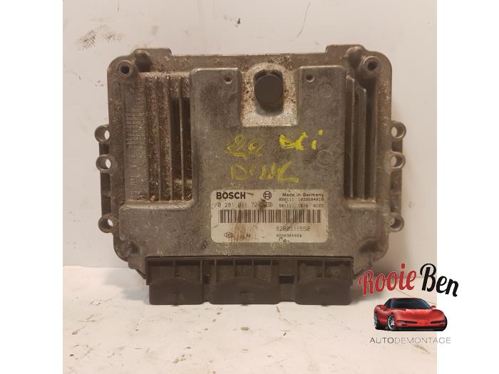 Used Engine management computer Renault Espace (JK) 2.2 dCi 16V Price € 35,00 Margin scheme offered by Rooie Ben autodemontage