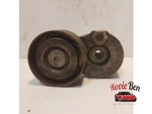 Used Drive belt tensioner Renault Scénic II (JM) 1.9 dCi 120 Price on request offered by Rooie Ben autodemontage