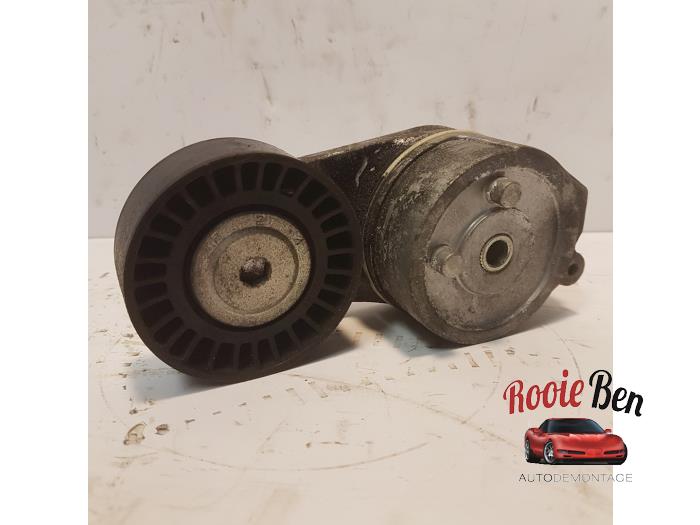 Usados Rodillo tensor correa múltiple Fiat 500 (312) 0.9 TwinAir 85 Precio € 15,00 Norma de margen ofrecido por Rooie Ben autodemontage