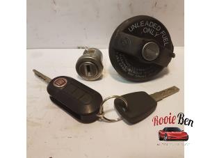 Used Set of locks Fiat 500 (312) 0.9 TwinAir 85 Price on request offered by Rooie Ben autodemontage