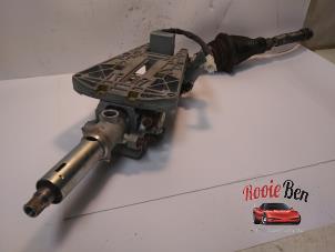 Used Power steering pump Mercedes C (W204) 2.2 C-220 CDI 16V Price on request offered by Rooie Ben autodemontage