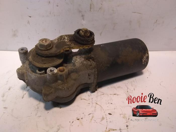 Begagnade Främre torkarmotor Nissan Primera Traveller (W12) 1.8 16V Pris € 25,00 Marginaltabell erbjuds av Rooie Ben autodemontage