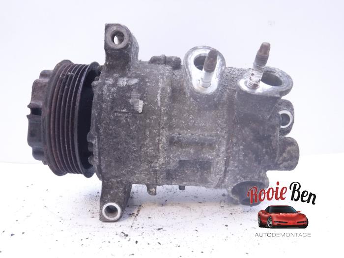 Usagé Compresseur de clim Dodge Caliber 2.0 CRD 16V Prix € 125,00 Règlement à la marge proposé par Rooie Ben autodemontage