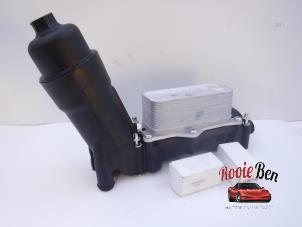 New Oil filter housing Jeep Grand Cherokee (WK/WK2) 3.6 V6 24V Price on request offered by Rooie Ben autodemontage