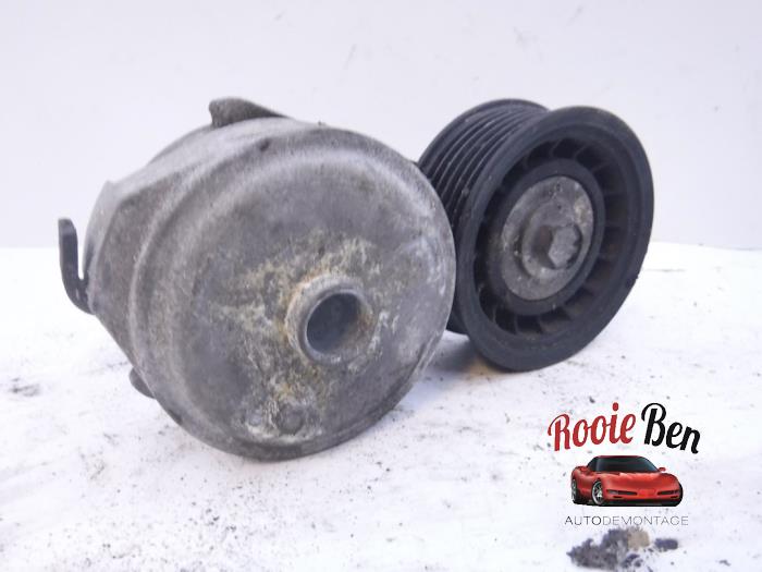 Usados Rodillo tensor correa múltiple GMC Yukon 5.7 4x4 Precio € 15,00 Norma de margen ofrecido por Rooie Ben autodemontage