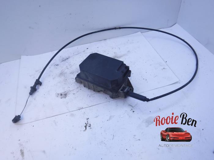 Używane Tempomat GMC Yukon 5.7 4x4 Cena € 25,00 Procedura marży oferowane przez Rooie Ben autodemontage