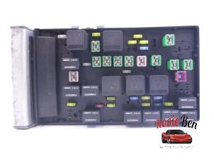 Used Fuse box Chrysler Voyager/Grand Voyager (RG) 2.5 CRD 16V Price € 60,00 Margin scheme offered by Rooie Ben autodemontage