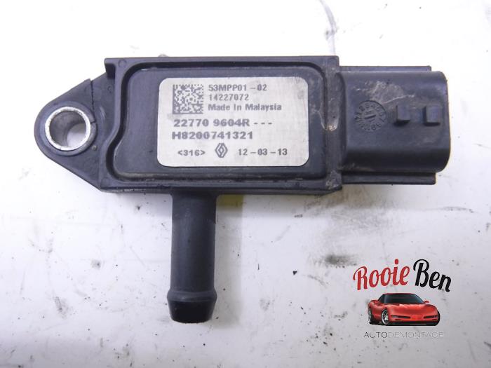 Begagnade Partikelfiltersensor Renault Kangoo Express (FW) 1.5 dCi 90 FAP Pris € 25,00 Marginaltabell erbjuds av Rooie Ben autodemontage