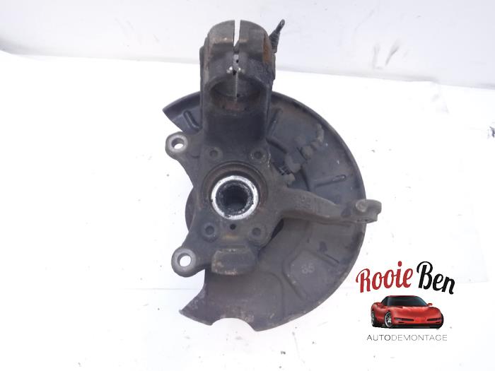 Knuckle, front right from a Volkswagen Touran (1T1/T2) 1.9 TDI 105 Euro 3 2006