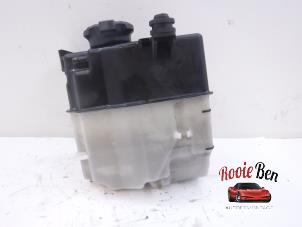 Used Expansion vessel Hyundai i10 (F5) 1.2i 16V Price on request offered by Rooie Ben autodemontage