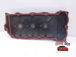 Ventildeckel van een Cadillac SRX 3.6 V6 24V AWD 2007