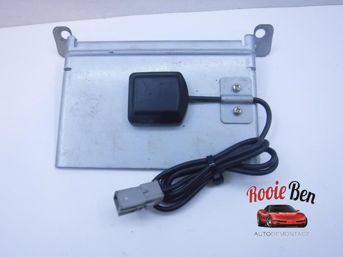 Używane Antena GPS Cadillac SRX 3.6 V6 24V AWD Cena € 20,00 Procedura marży oferowane przez Rooie Ben autodemontage