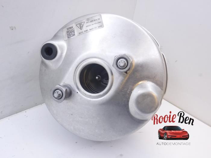 Usagé Servo frein Porsche 911 (991) 3.8 24V Turbo S Prix € 150,00 Règlement à la marge proposé par Rooie Ben autodemontage