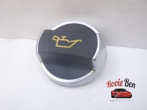Used Oil cap Porsche 911 (991) 3.8 24V Turbo S Price on request offered by Rooie Ben autodemontage