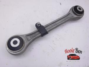 Used Rear upper wishbone, left Porsche 911 (991) 3.8 24V Turbo S Price on request offered by Rooie Ben autodemontage