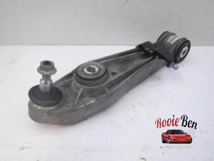 Used Front lower wishbone, left Porsche 911 (991) 3.8 24V Turbo S Price on request offered by Rooie Ben autodemontage