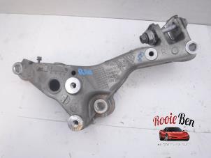 Used Lower wishbone, rear right Porsche 911 (991) 3.8 24V Turbo S Price on request offered by Rooie Ben autodemontage