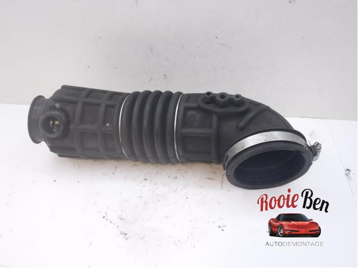 Begagnade Luftintagsslang Jeep Patriot (MK74) 2.2 CRD 16V 4x4 Pris € 20,00 Marginaltabell erbjuds av Rooie Ben autodemontage