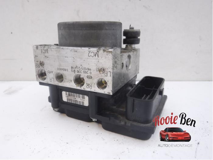 Usagé Bloc ABS Fiat Punto Evo (199) 1.3 JTD Multijet Evo 85 16V Euro 5 Prix € 50,00 Règlement à la marge proposé par Rooie Ben autodemontage