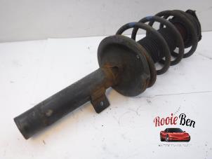 Used Front shock absorber rod, left Ford Transit Connect 1.8 TDdi LWB Euro 3 Price € 30,00 Margin scheme offered by Rooie Ben autodemontage