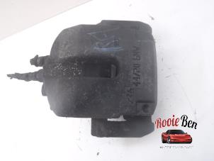 Used Rear brake calliper, right BMW X5 (E70) xDrive 35d 3.0 24V Price on request offered by Rooie Ben autodemontage