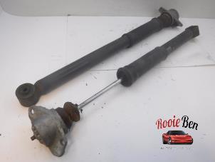Used Shock absorber kit Seat Ibiza III (6L1) 1.2 12V Price on request offered by Rooie Ben autodemontage