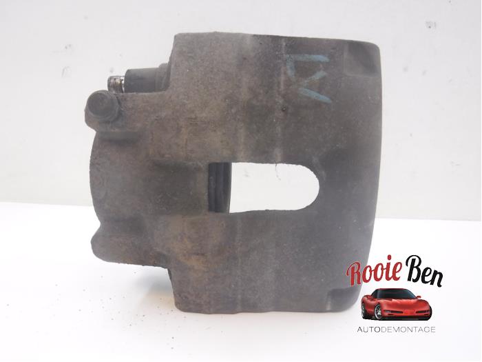 Gebrauchte Bremszange links vorne Chrysler Sebring (JR) 2.7 V6 24V Preis € 25,00 Margenregelung angeboten von Rooie Ben autodemontage