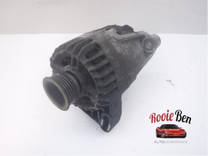Begagnade Dynamo Fiat Panda (169) 1.2 Fire Pris € 25,00 Marginaltabell erbjuds av Rooie Ben autodemontage