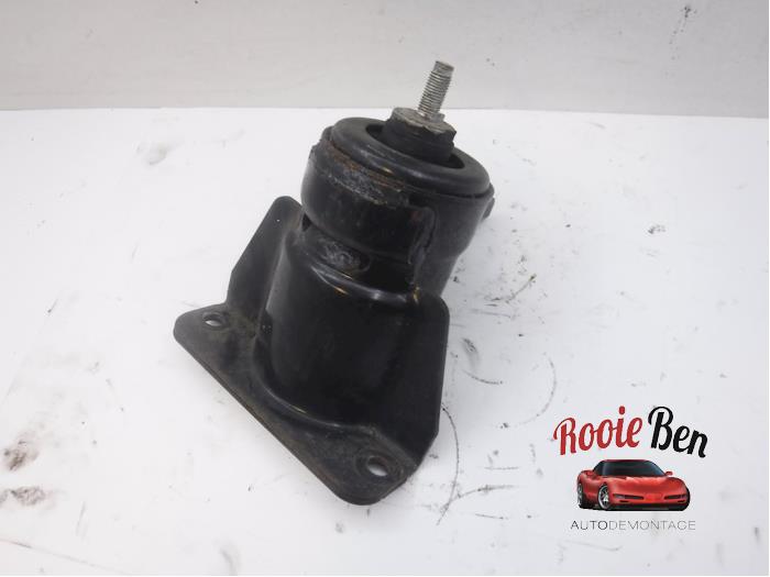 Used Engine mount Suzuki Swift (ZA/ZC/ZD1/2/3/9) 1.3 VVT 16V Price € 20,00 Margin scheme offered by Rooie Ben autodemontage