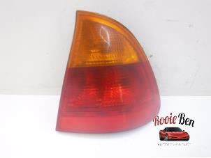 Used Taillight, right BMW 3 serie Touring (E46/3) 330d 24V Price € 15,00 Margin scheme offered by Rooie Ben autodemontage